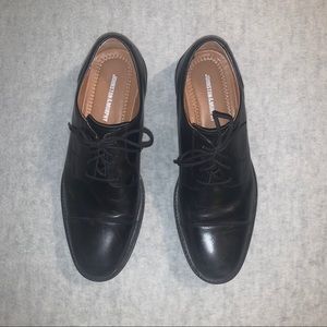 Johnston & Murphy Oxford dress shoes.